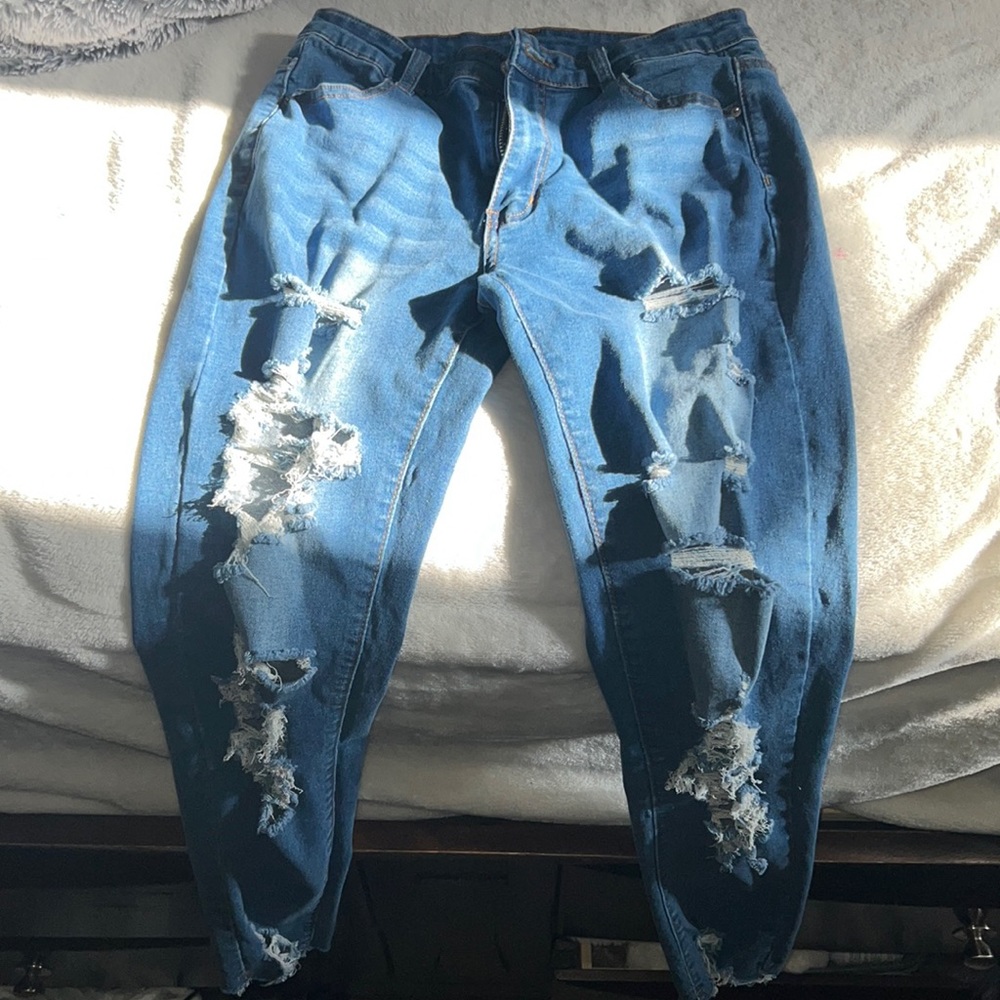 Ripped jeans